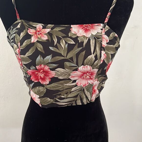 American Eagle crop top EUC - Picture 2 of 4